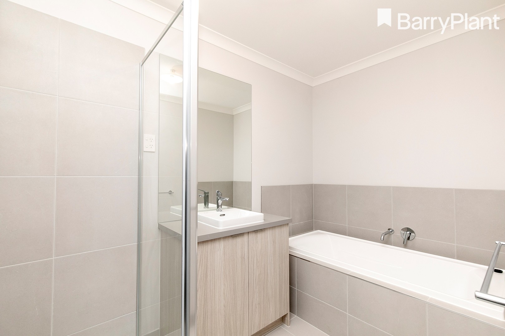 2 Gaolao Walk, Clyde North, VIC 3978, Clyde North - Thumbnail 4
