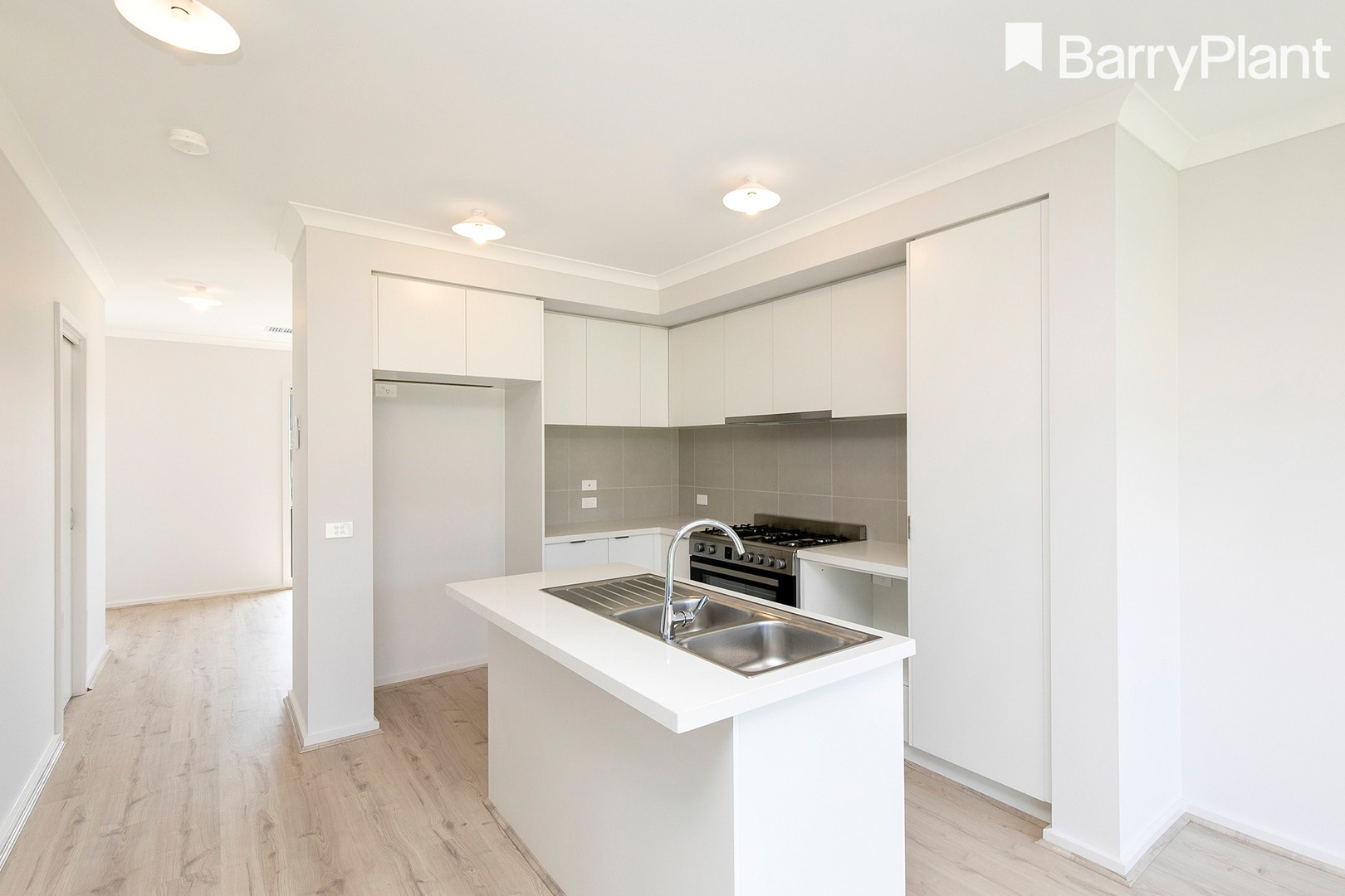2 Gaolao Walk, Clyde North, VIC 3978, Clyde North - Thumbnail 5