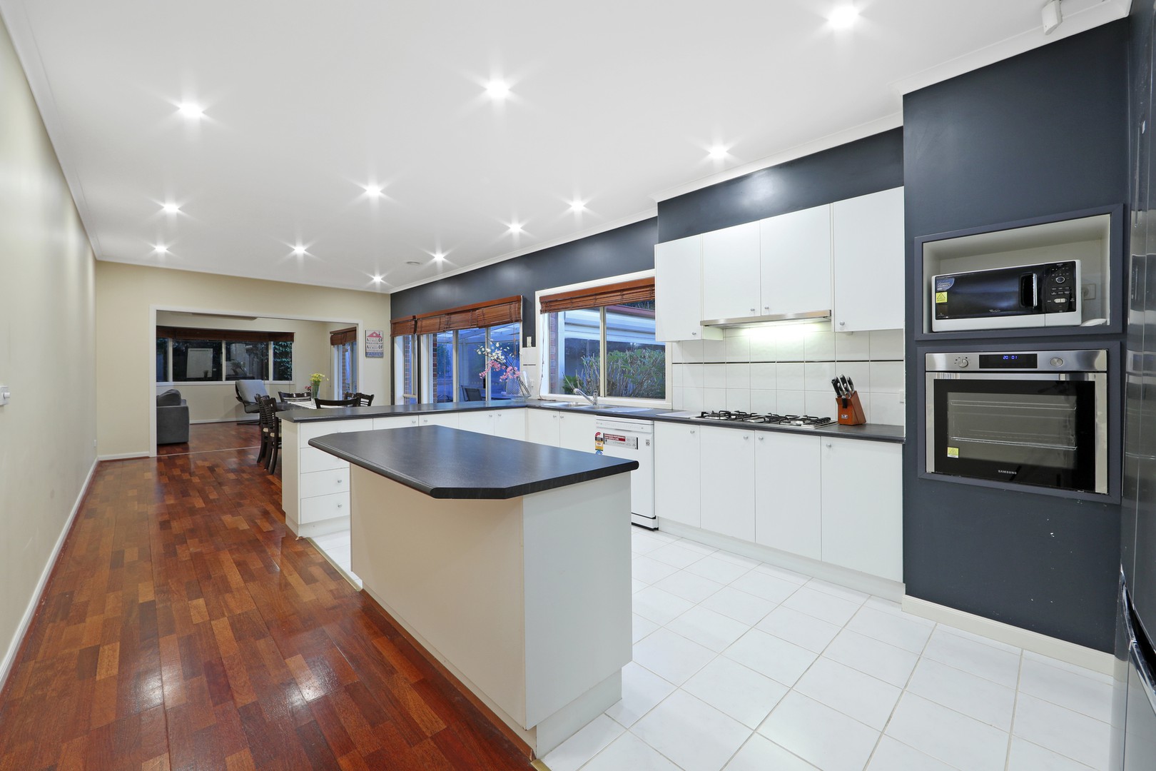 2 Georgia Mae Court, Rowville, VIC 3178, Rowville - Thumbnail 2