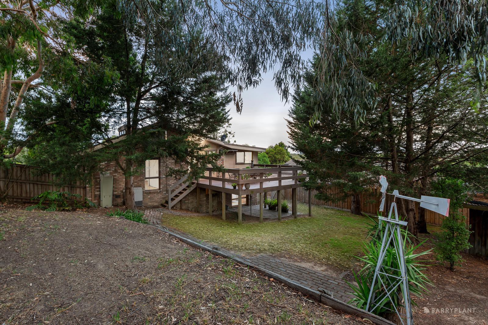 2 Glen Katherine Drive, St Helena, VIC 3088, St Helena - Thumbnail 7