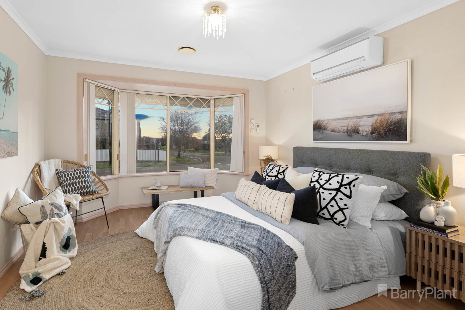 2 Glenn Erin Way, Berwick, VIC 3806, Berwick - Thumbnail 2