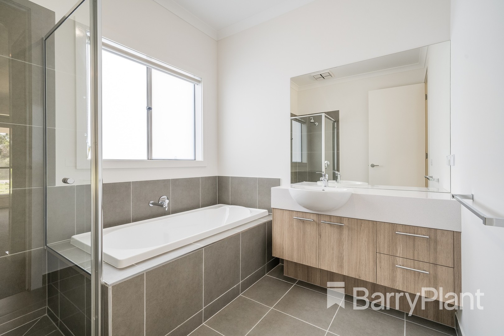 2 Glory WayArmstrong Creek, VIC 3217  - Leased, Armstrong Creek - Thumbnail 7