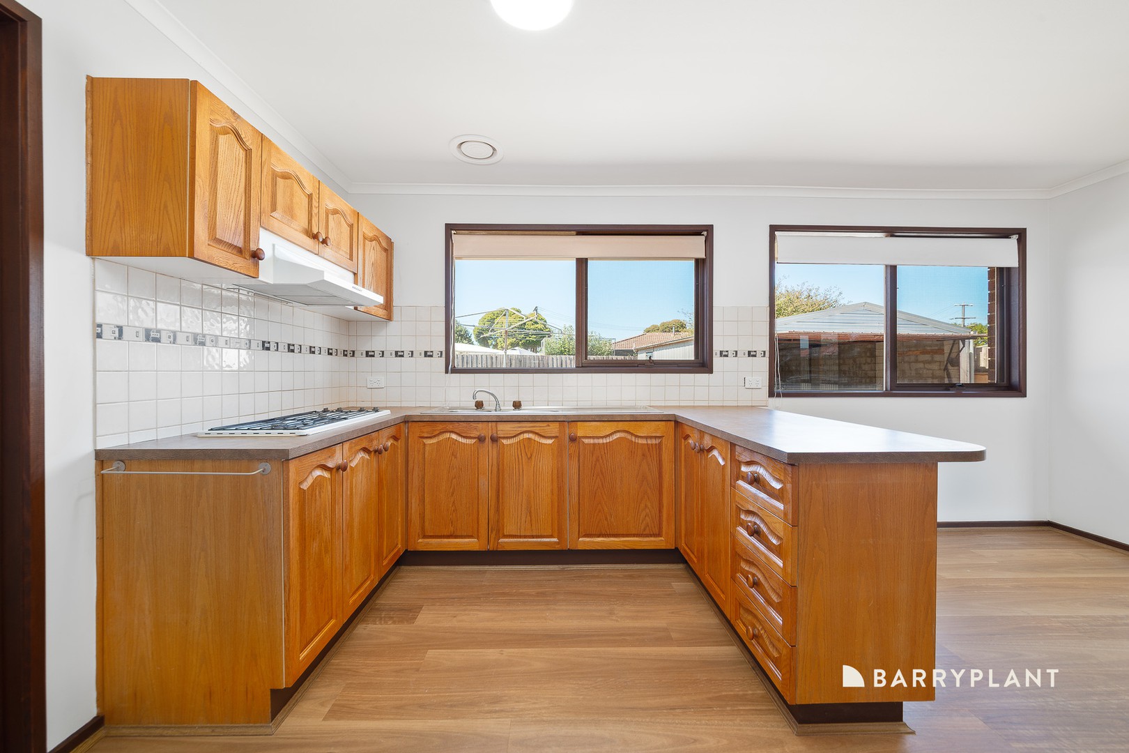 2 Gloucester Way, Epping, VIC 3076, Epping - Thumbnail 3