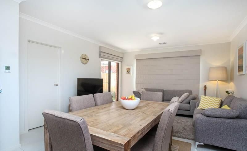 2 Gordes Street, Plumpton, VIC 3335, Plumpton - Thumbnail 5
