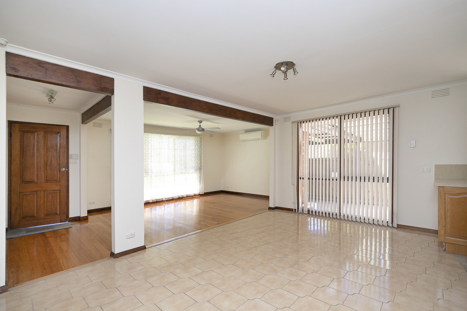 2 Goulburn Court, St Albans, VIC 3021, St Albans - Thumbnail 3