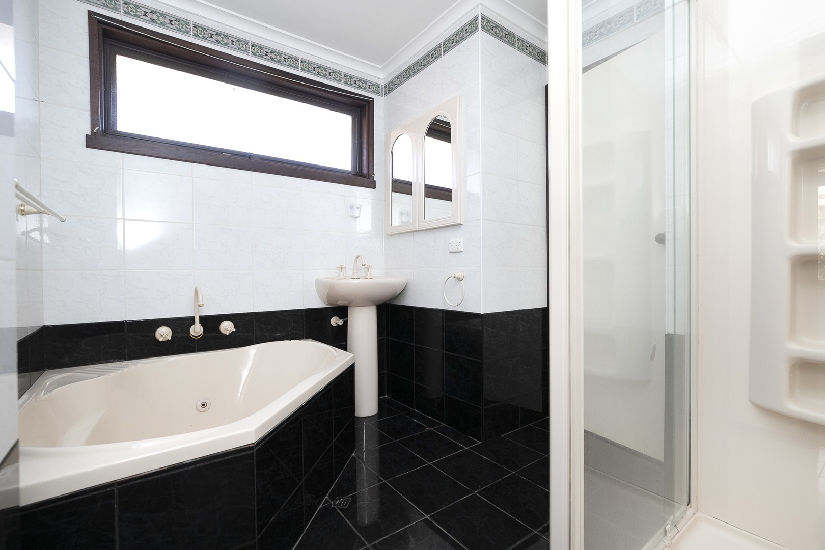 2 Goulburn Court, St Albans, VIC 3021, St Albans - Thumbnail 8
