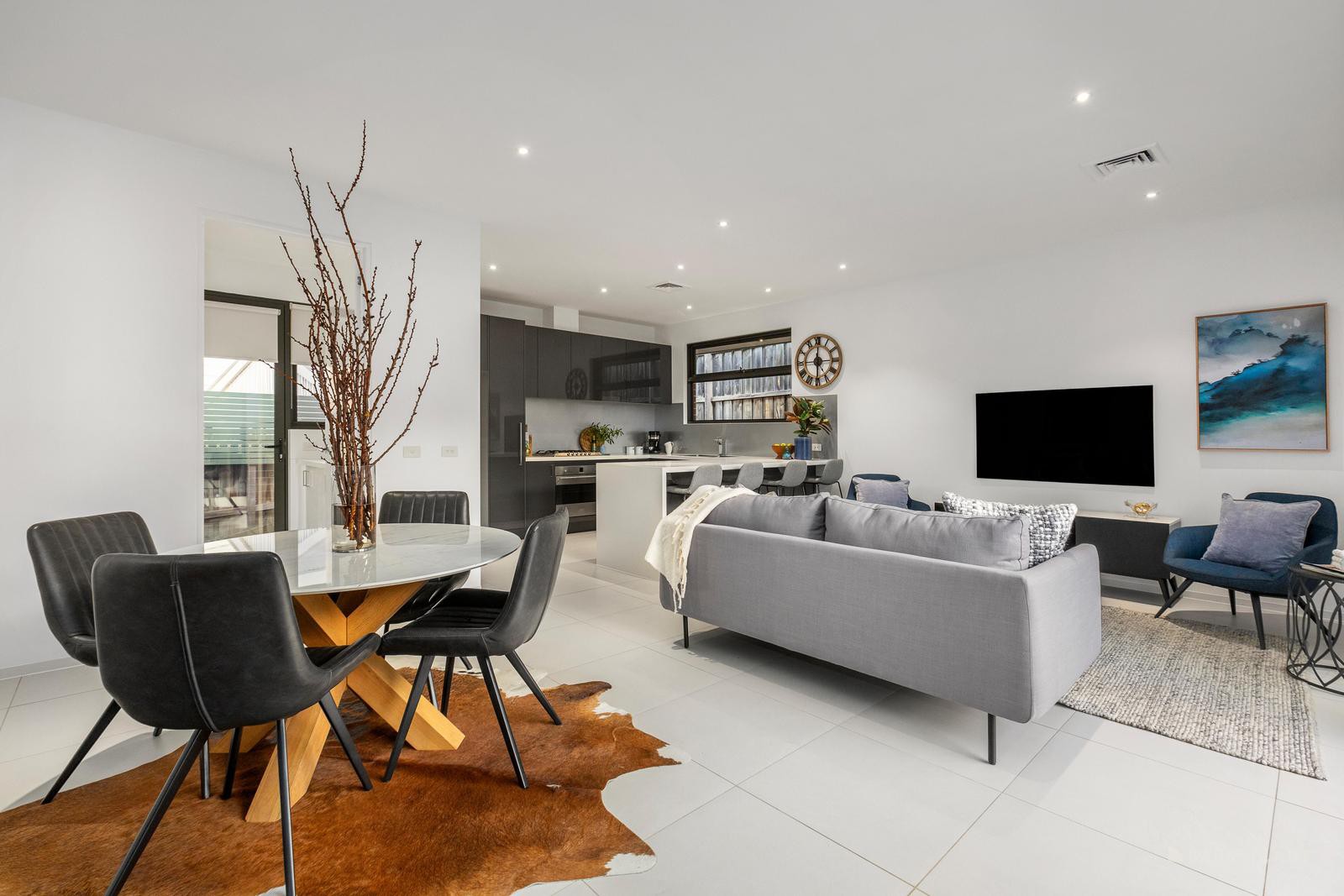 2 Greta Court, Templestowe Lower, VIC 3107, Templestowe Lower - Thumbnail 2