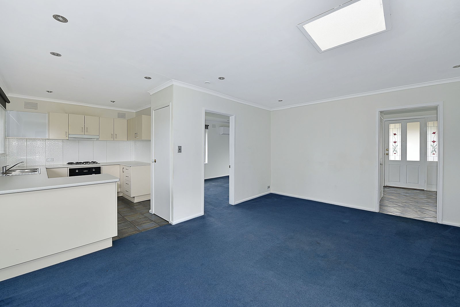 2 Hall Road, Gladstone Park, VIC 3043, Gladstone Park - Thumbnail 4