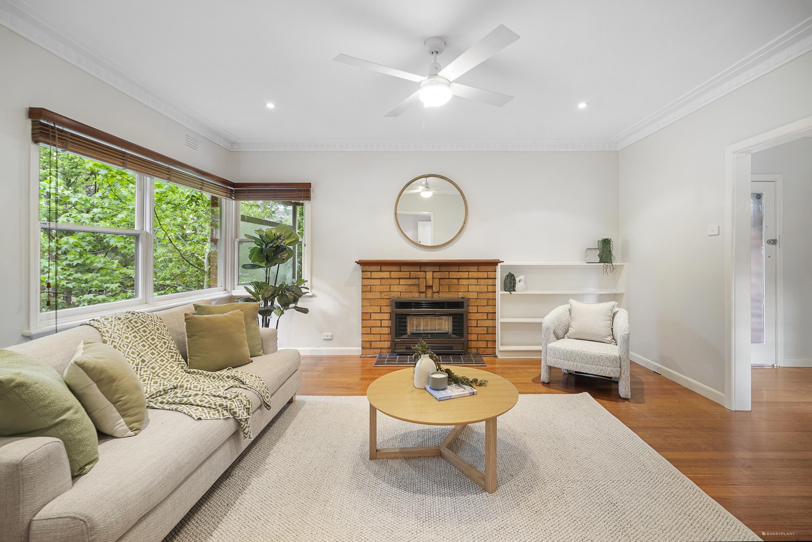 1/2 Halls Parade, Mitcham, VIC 3132, Mitcham - Thumbnail 4