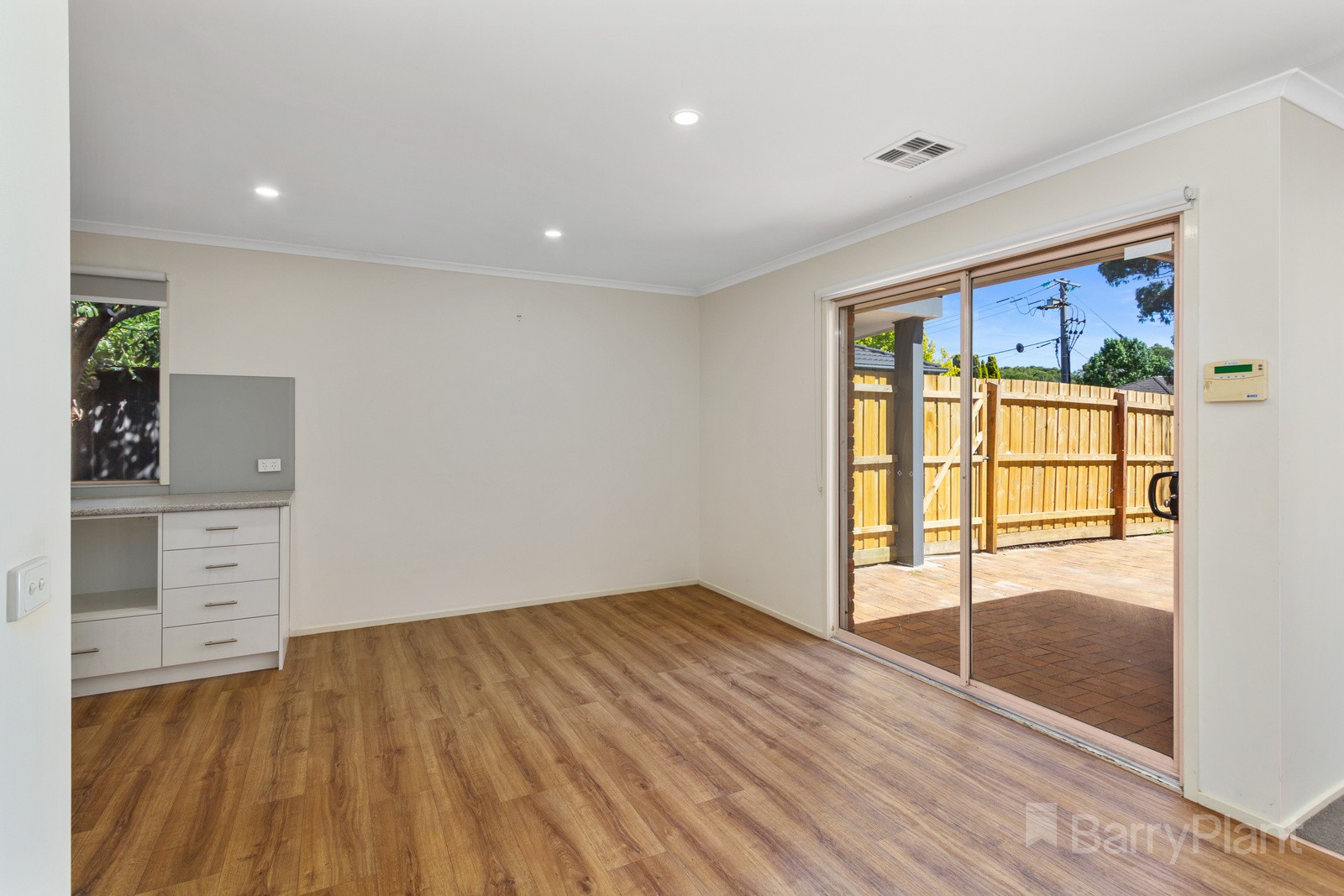 2 Handasyde Avenue, Kilsyth South, VIC 3137, Kilsyth South - Thumbnail 4