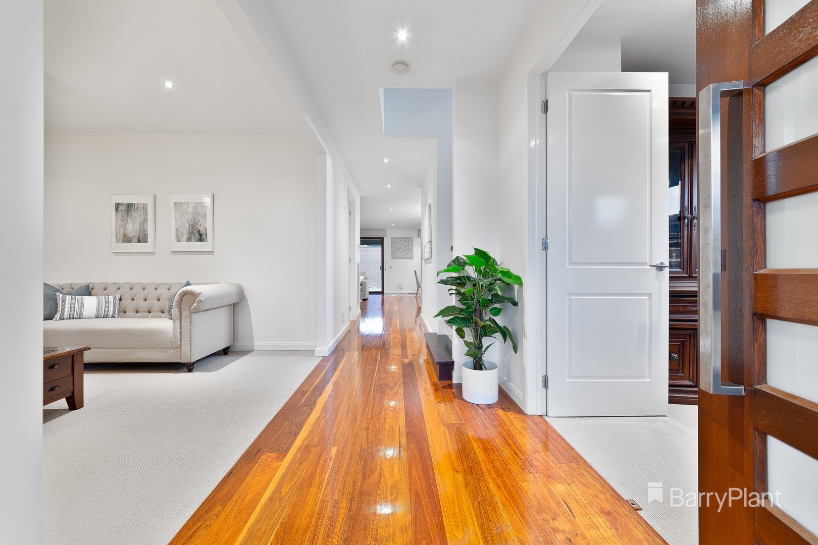 2 Hanover Road, Bundoora, VIC 3083, Bundoora - Thumbnail 3