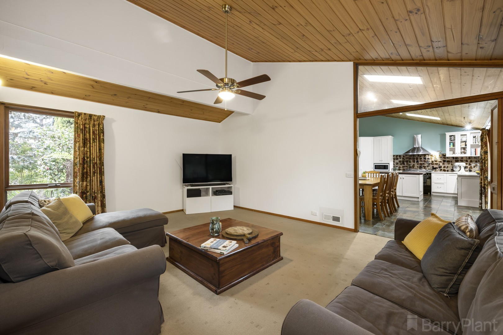 2 Harewood Close, Boronia, VIC 3155, Boronia - Thumbnail 4