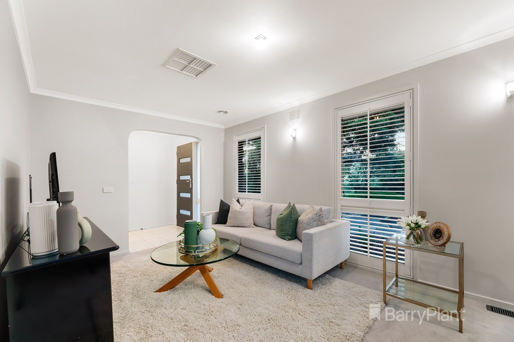 2 Hartington Drive, Wantirna, VIC 3152, Wantirna - Thumbnail 2