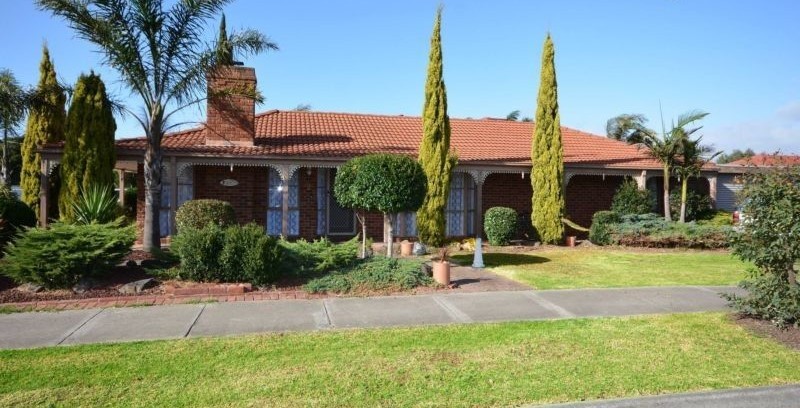 2 Hartland Court, Craigieburn, VIC 3064, Craigieburn - Thumbnail 2
