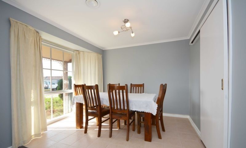 2 Hartland Court, Craigieburn, VIC 3064, Craigieburn - Thumbnail 5