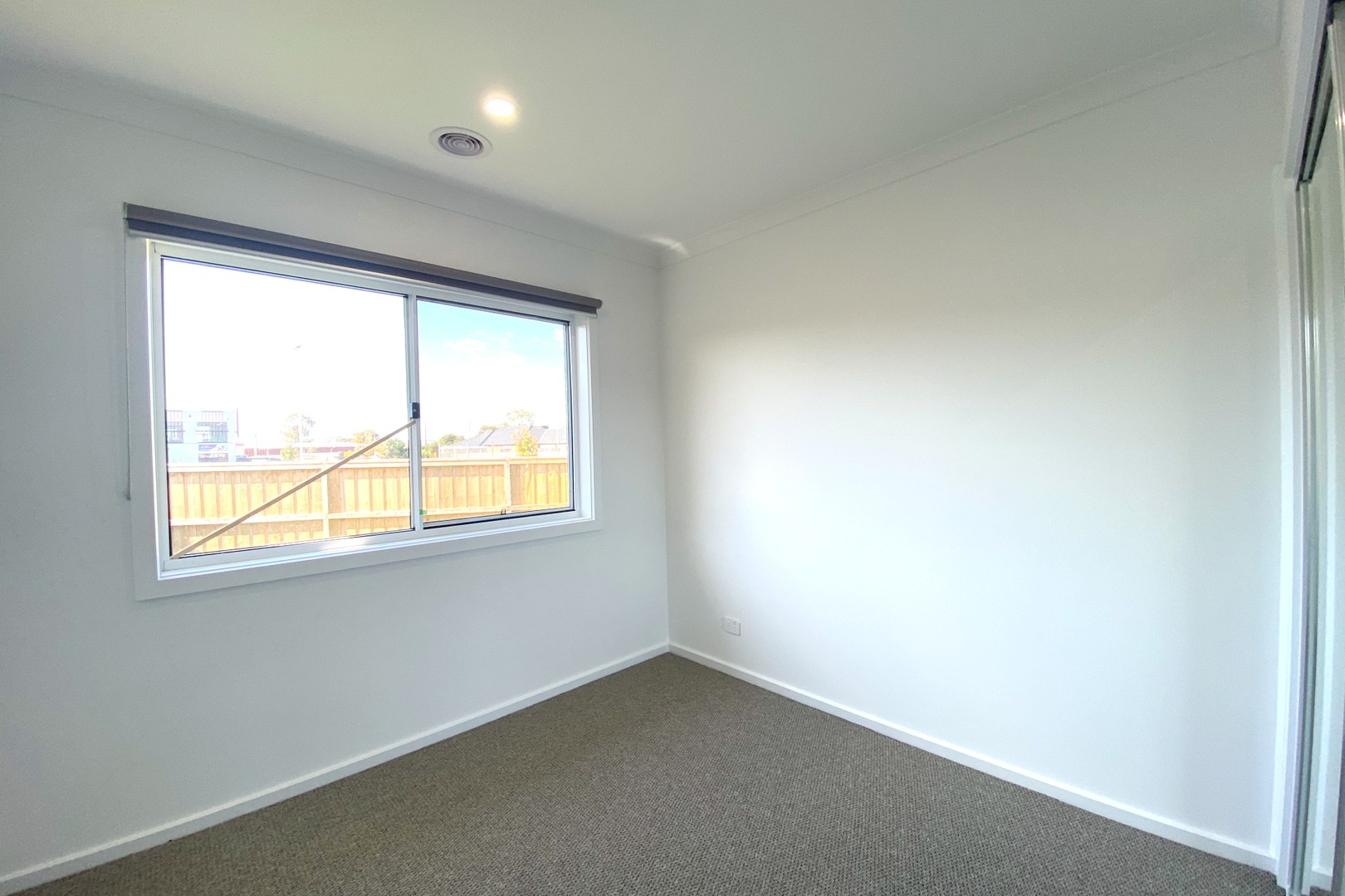 2 Hartney Avenue, Pakenham, VIC 3810, Pakenham - Thumbnail 6