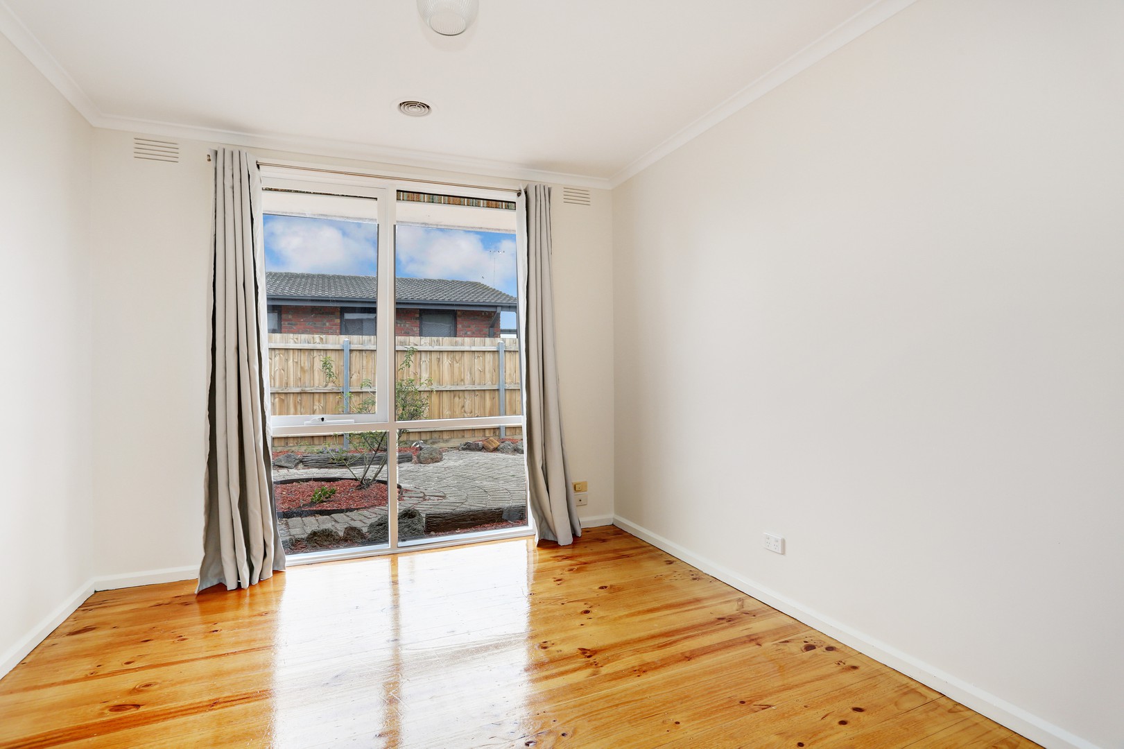 2 Haslam  Street, Seaford, VIC 3198, Seaford - Thumbnail 5
