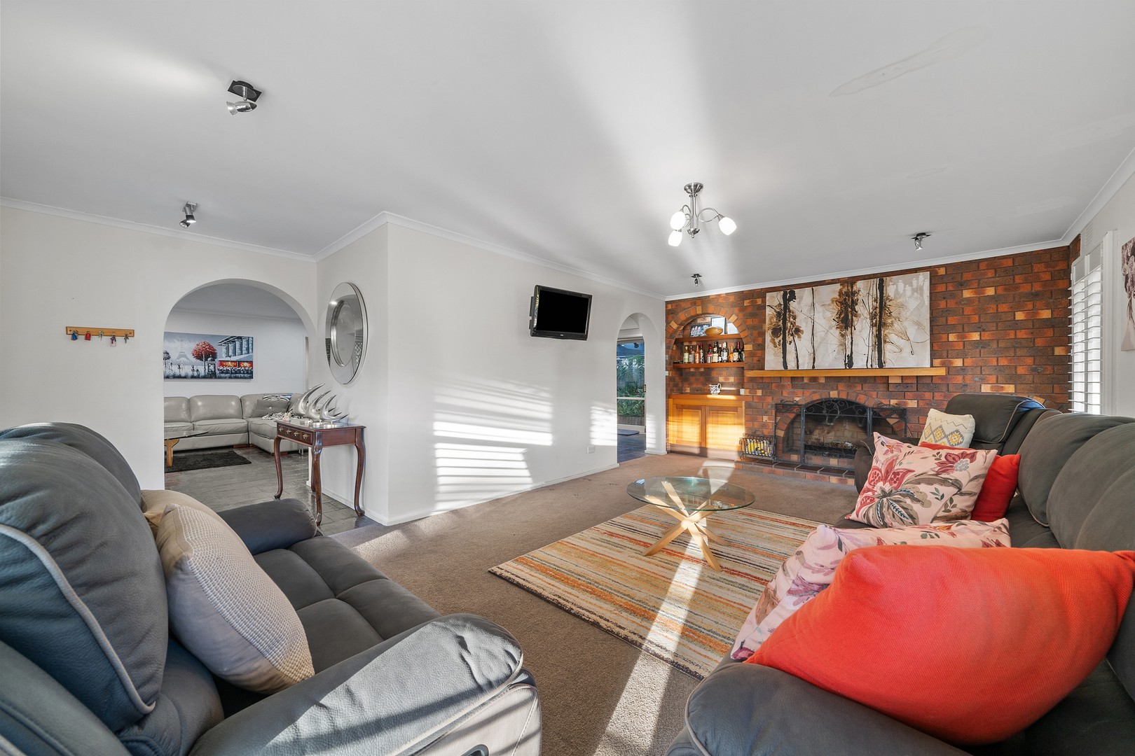 2 Hawea Court, Taylors Lakes, VIC 3038, Taylors Lakes - Thumbnail 4