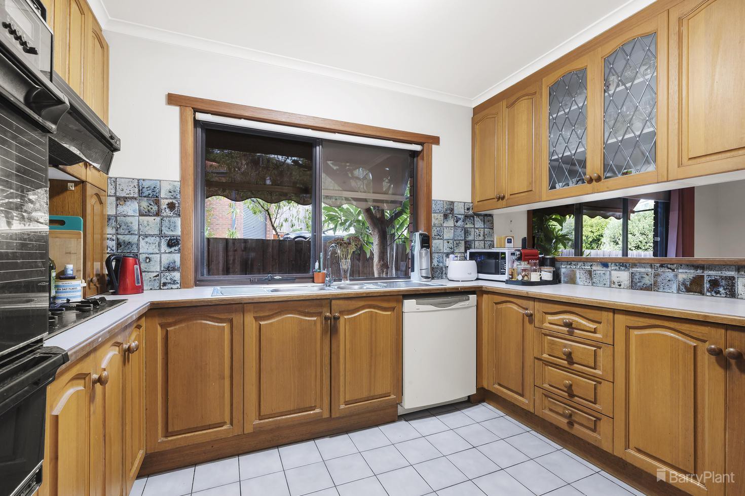 2 Hay Court, Doncaster East, VIC 3109, Doncaster East - Thumbnail 3