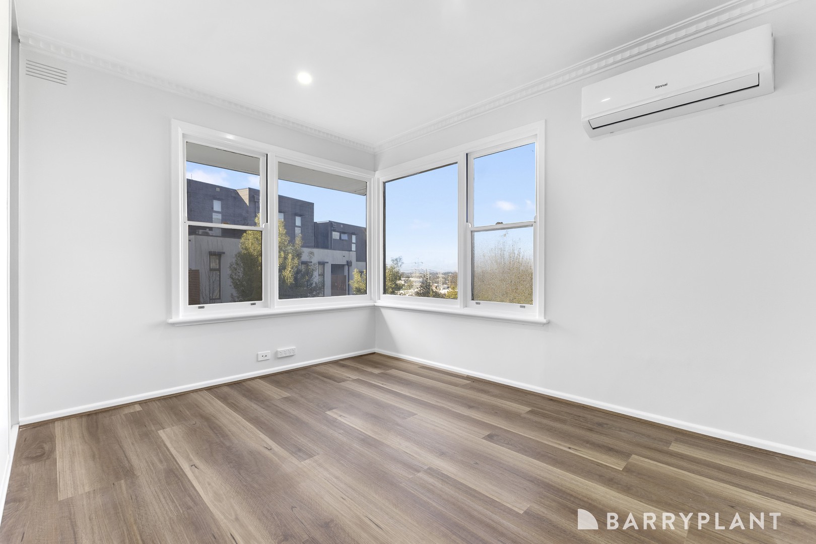 2 Heatherdale Road, Mitcham, VIC 3132, Mitcham - Thumbnail 4