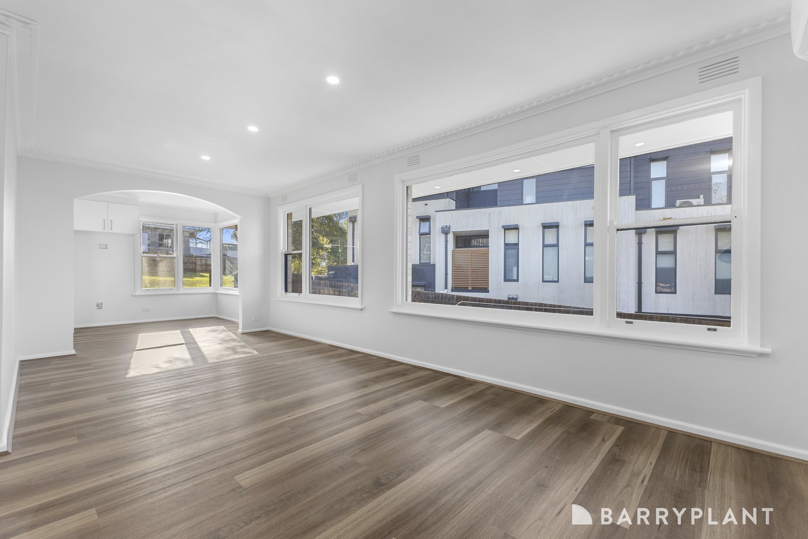 2 Heatherdale Road, Mitcham, VIC 3132, Mitcham - Thumbnail 3