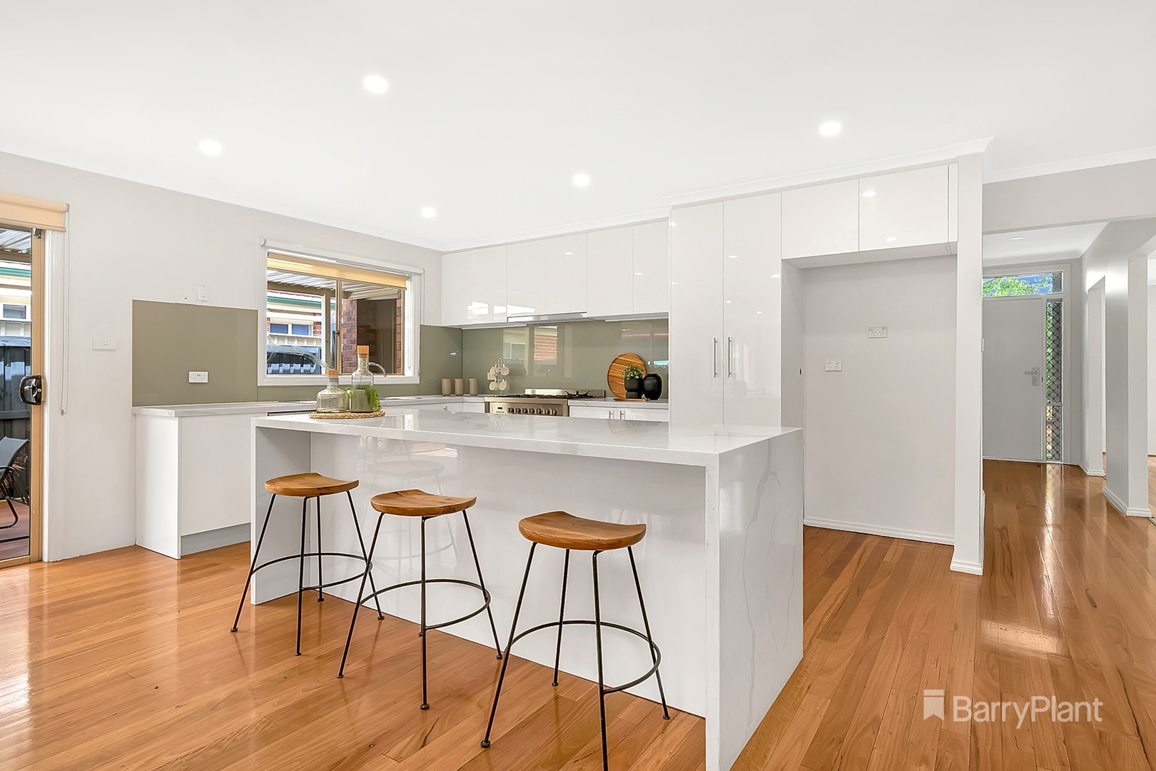 2 Highview DriveSouth Morang, VIC 3752, South Morang - Thumbnail 3
