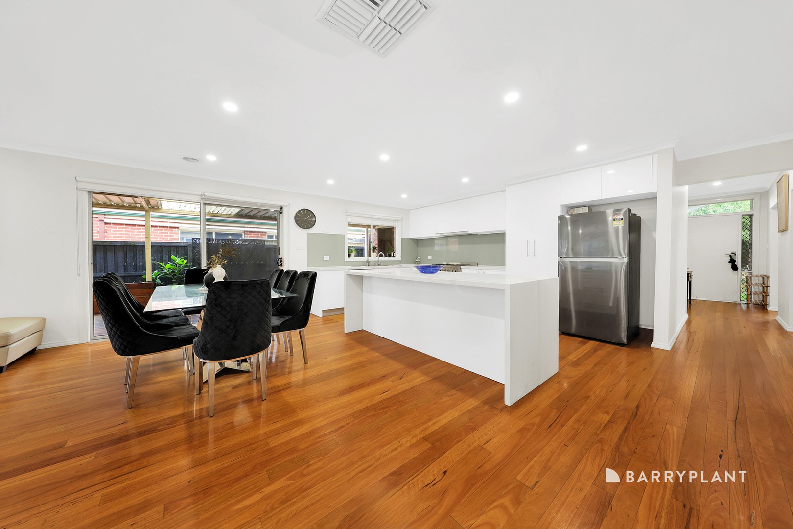 2 Highview Drive, South Morang, VIC 3752, South Morang - Thumbnail 5