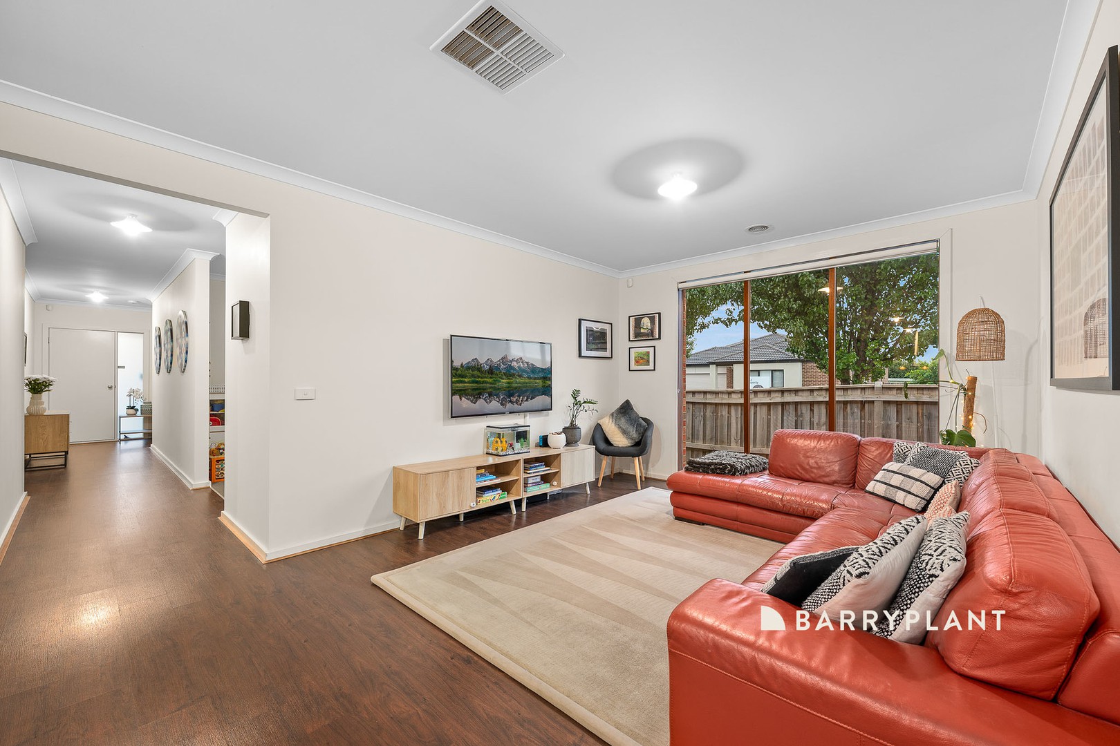 2 Hill Farm Drive, Clyde, VIC 3978, Clyde - Thumbnail 4