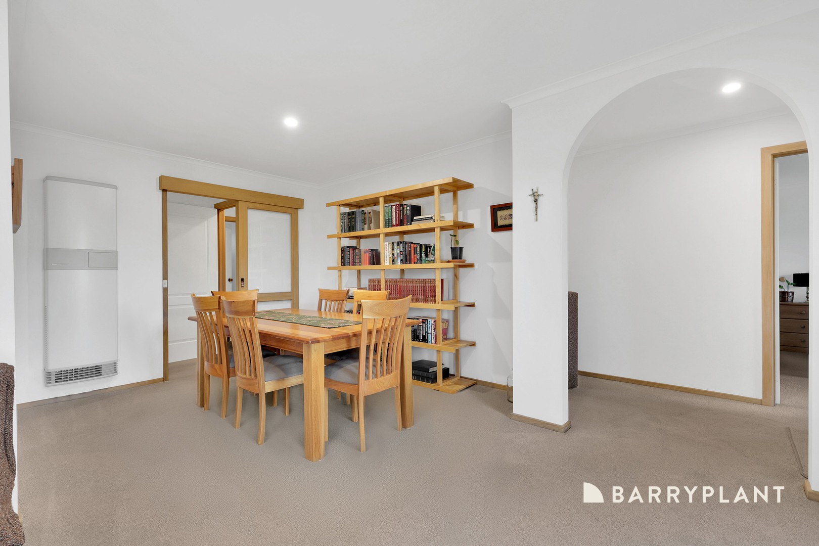 2 Hoddle Court, Mill Park, VIC 3082, Mill Park - Thumbnail 3