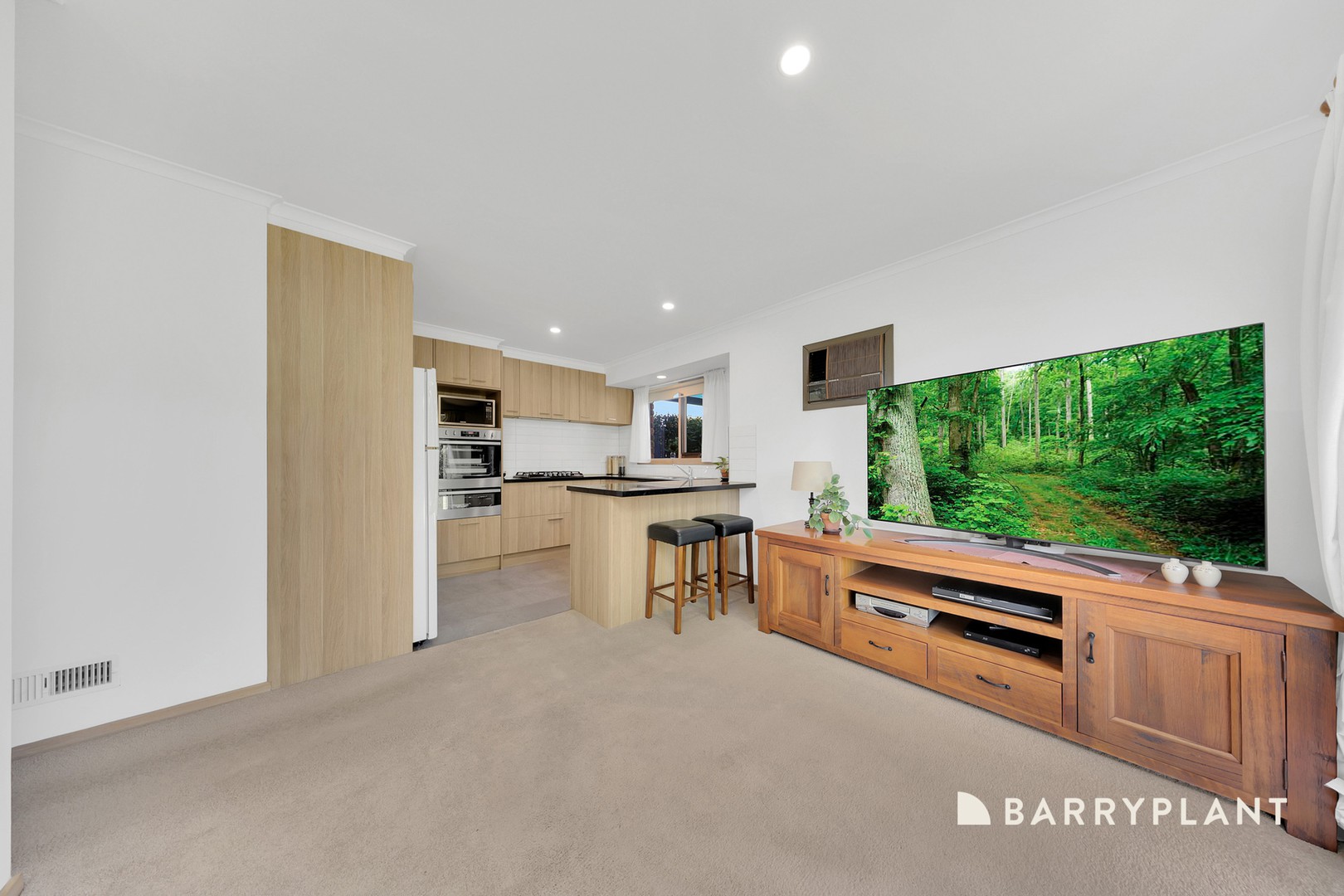 2 Hoddle Court, Mill Park, VIC 3082, Mill Park - Thumbnail 6