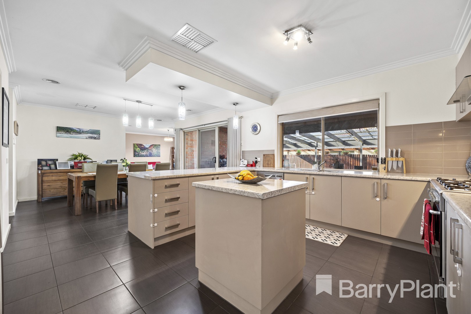 2 Holstein Close, Delacombe, VIC 3356, Delacombe - Thumbnail 7