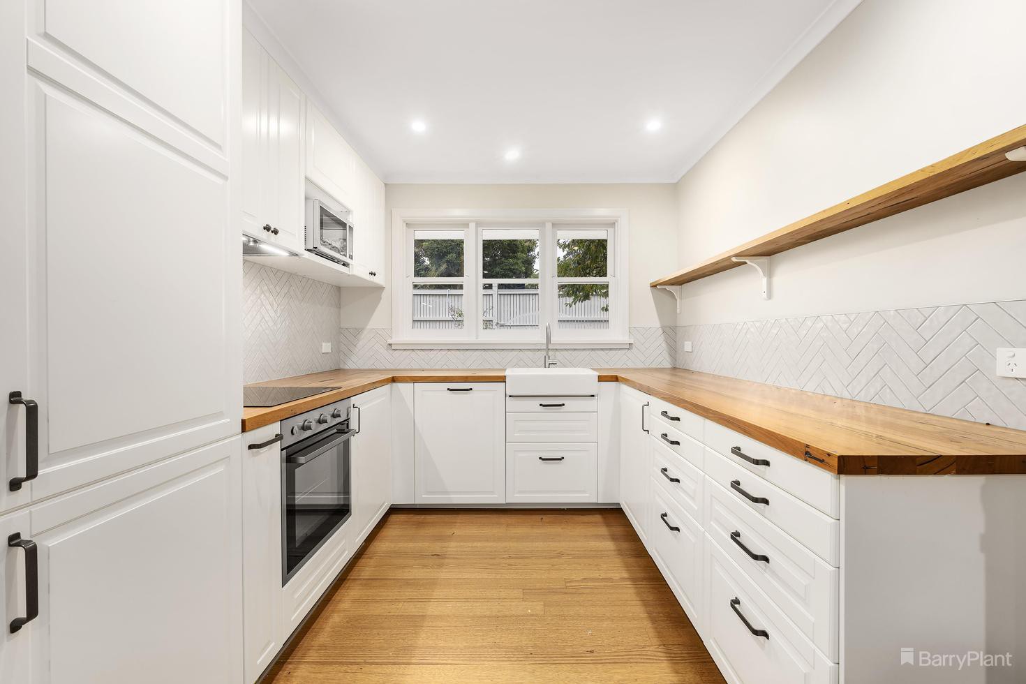 2 Huntley Street, Watsonia North, VIC 3087, Watsonia North - Thumbnail 3