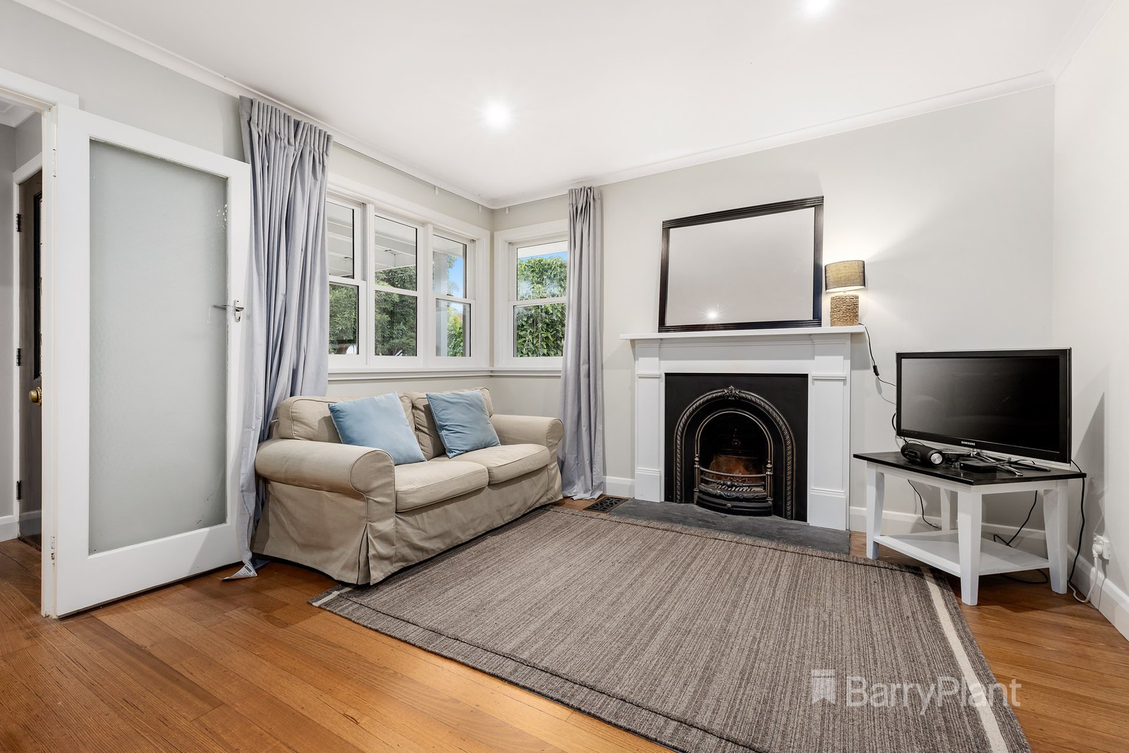 2 Huntley Street, Watsonia North, VIC 3087, Watsonia North - Thumbnail 3