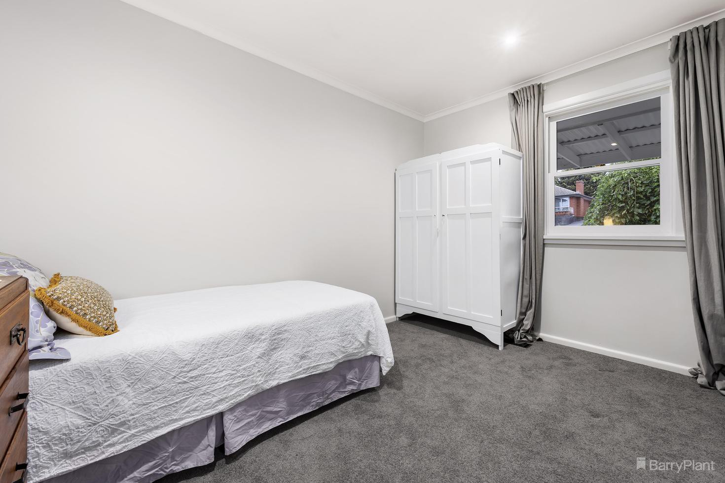 2 Huntley Street, Watsonia North, VIC 3087, Watsonia North - Thumbnail 8