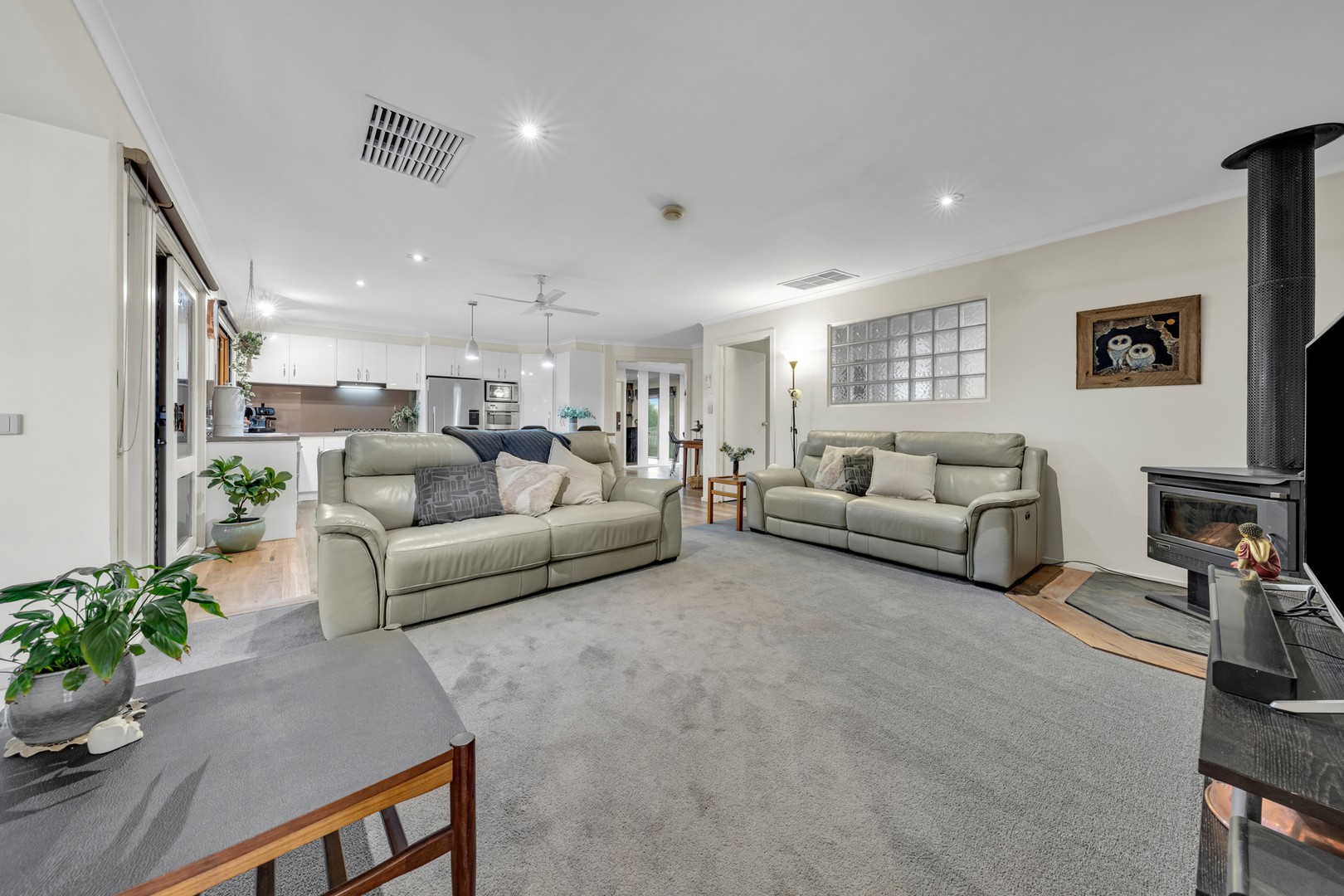 2 Incana Place, Rowville, VIC 3178, Rowville - Thumbnail 3