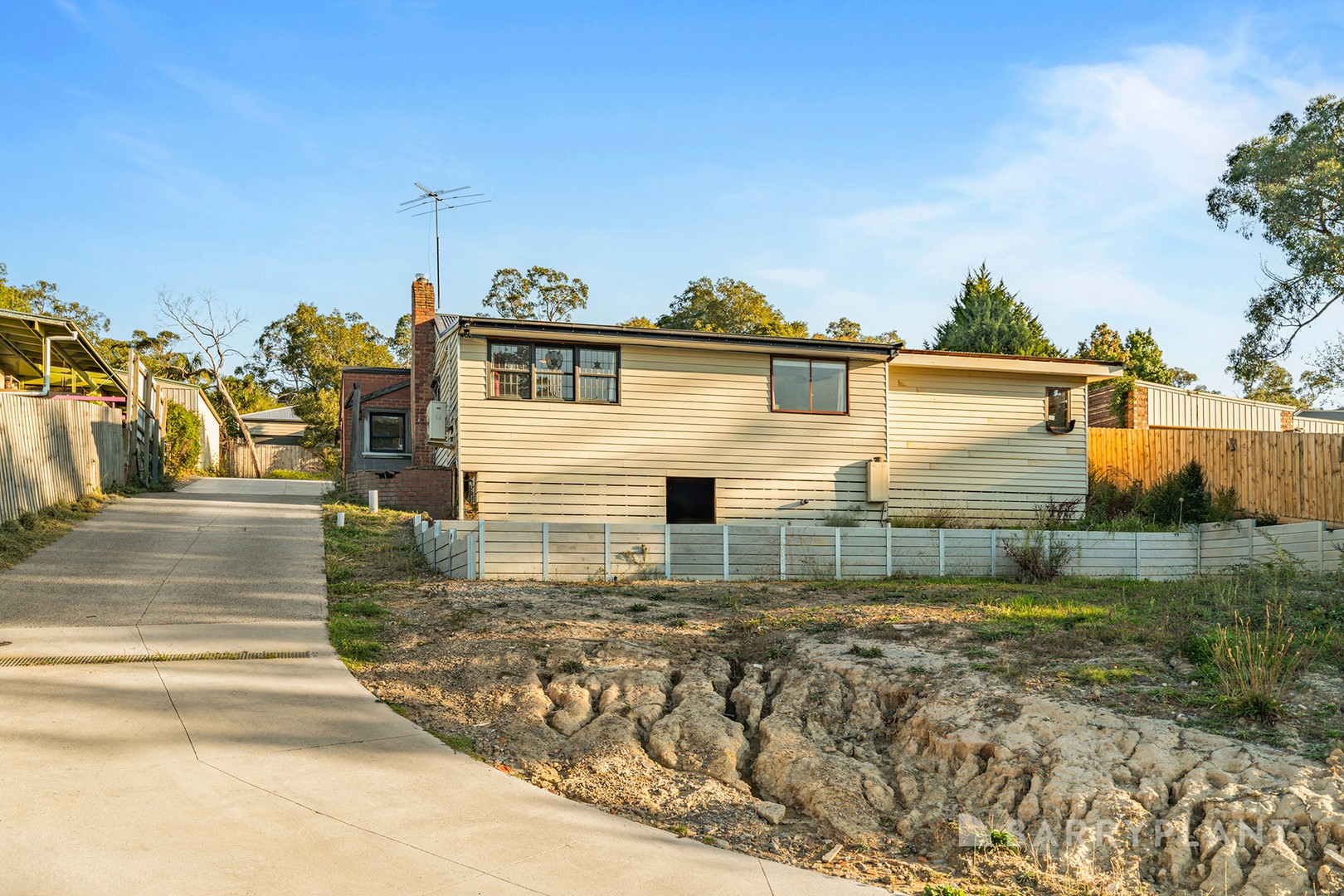 2 Irvine Street, Mount Evelyn, VIC 3796 - Thumbnail 2 - 30/04/2026