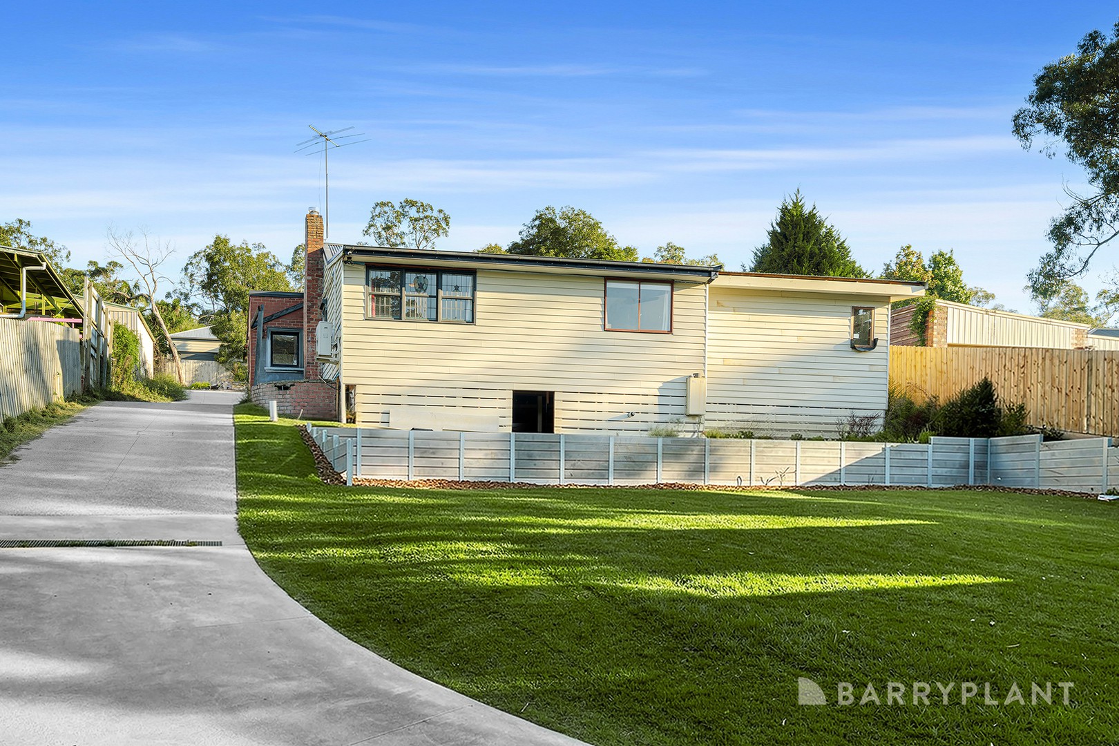 2 Irvine Street, Mount Evelyn, VIC 3796 - Thumbnail 2 - 30/04/2026