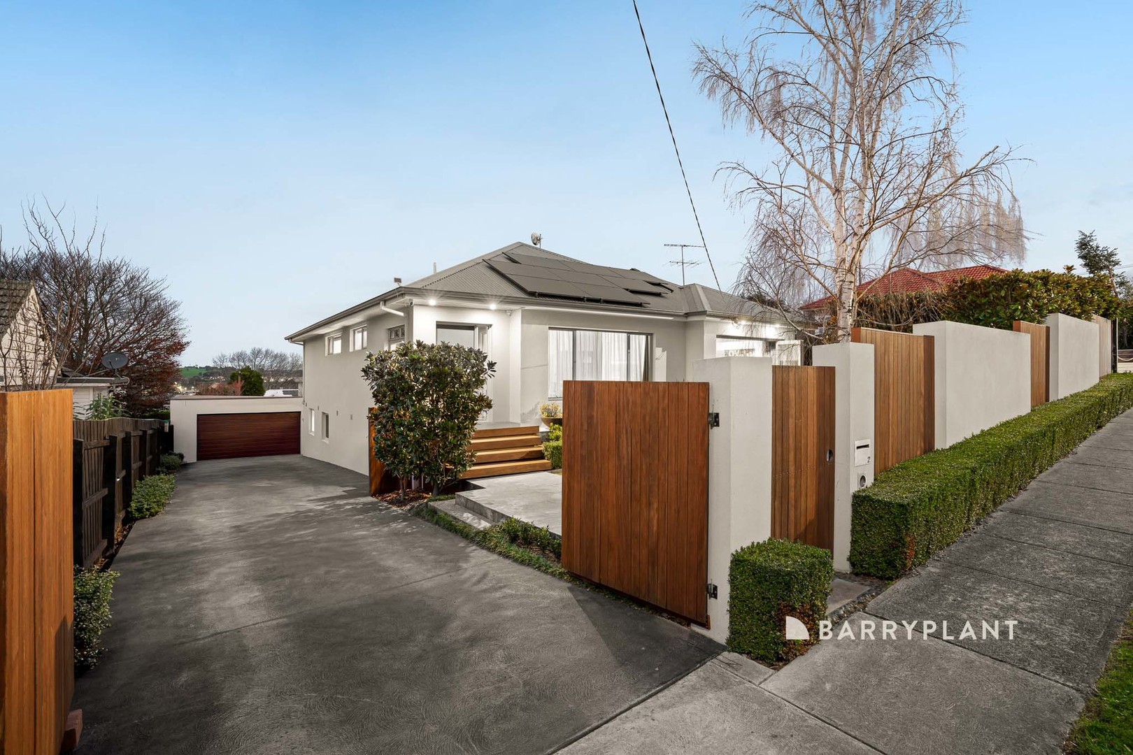 2 Ista Street, Warragul, VIC 3820 - Thumbnail 2 - 26/06/2026