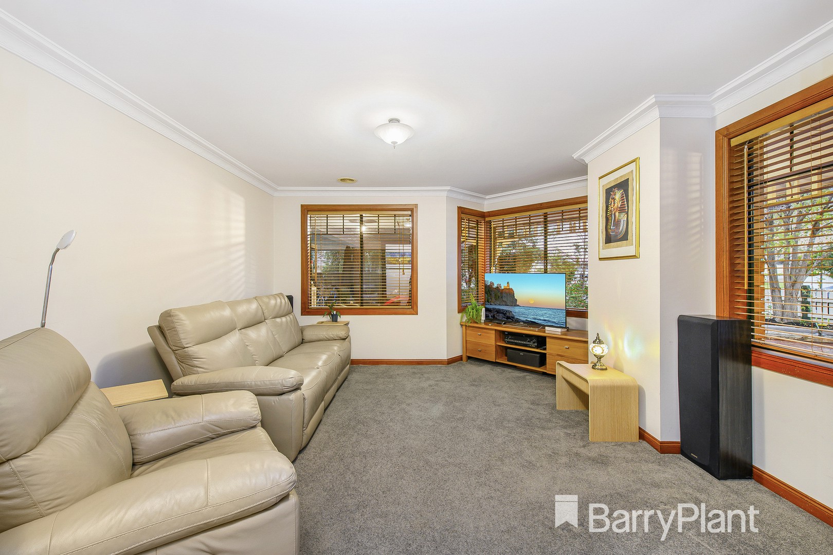 2 Jasmine Close, Hoppers Crossing, VIC 3029, Hoppers Crossing - Thumbnail 2
