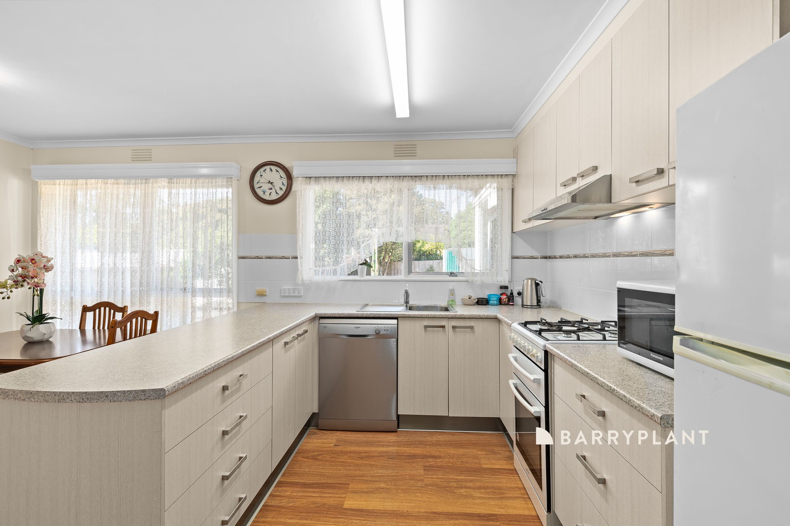 2 Johnson Avenue, Drouin, VIC 3818, Drouin - Thumbnail 6