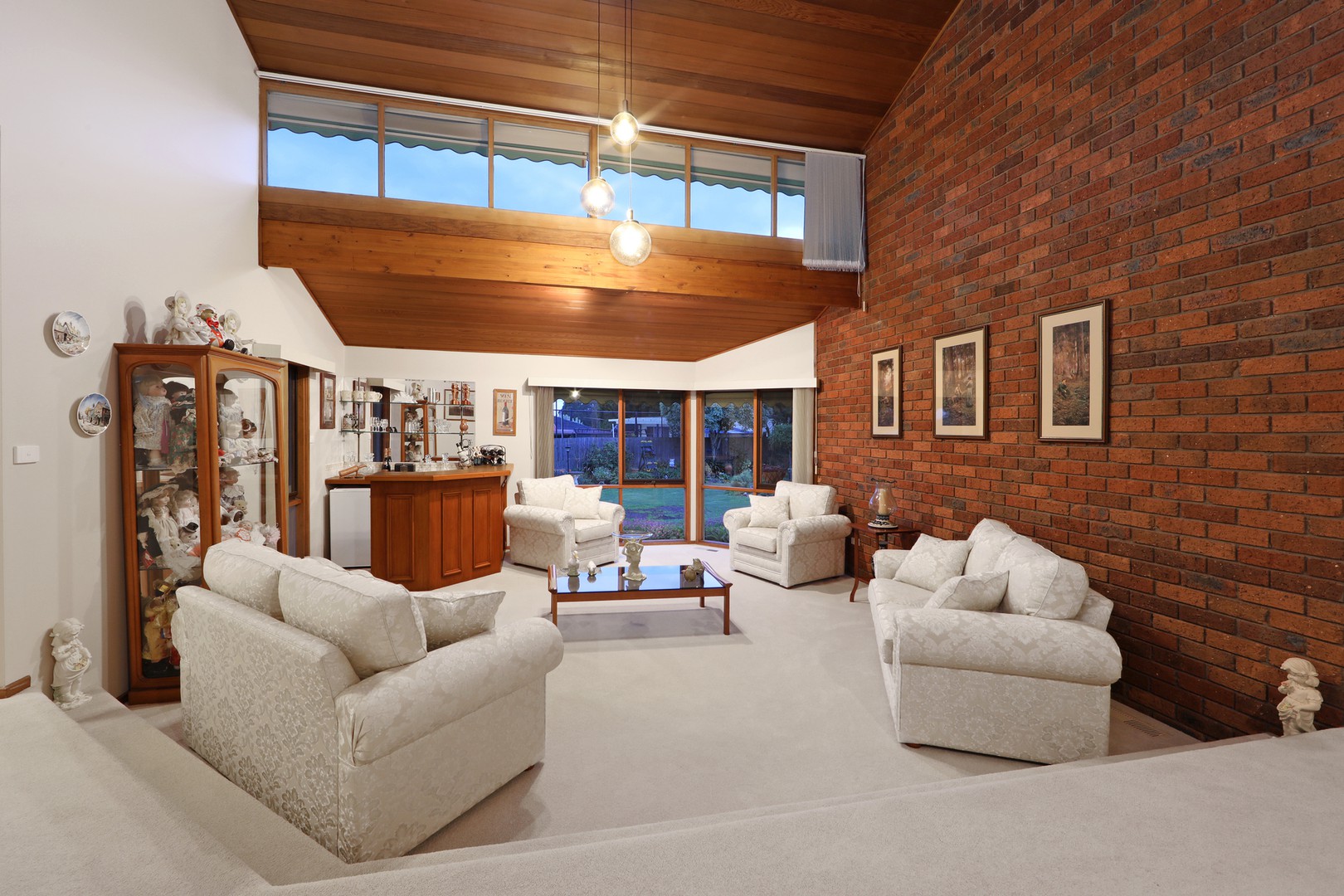 2 Josephine Close, Rowville, VIC 3178, Rowville - Thumbnail 2