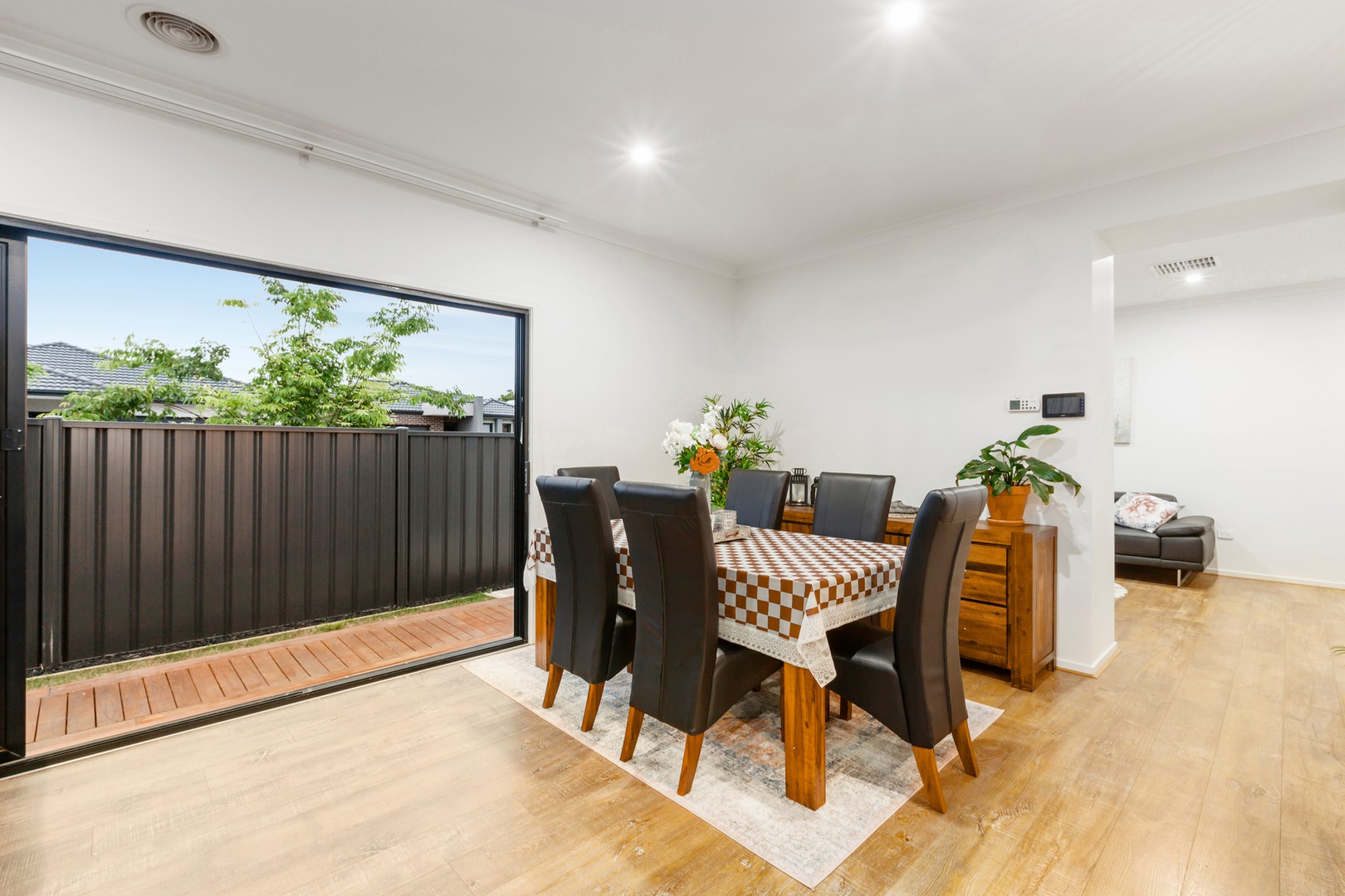 2 Joybelle WaySouth Morang, VIC 3752, South Morang - Thumbnail 5