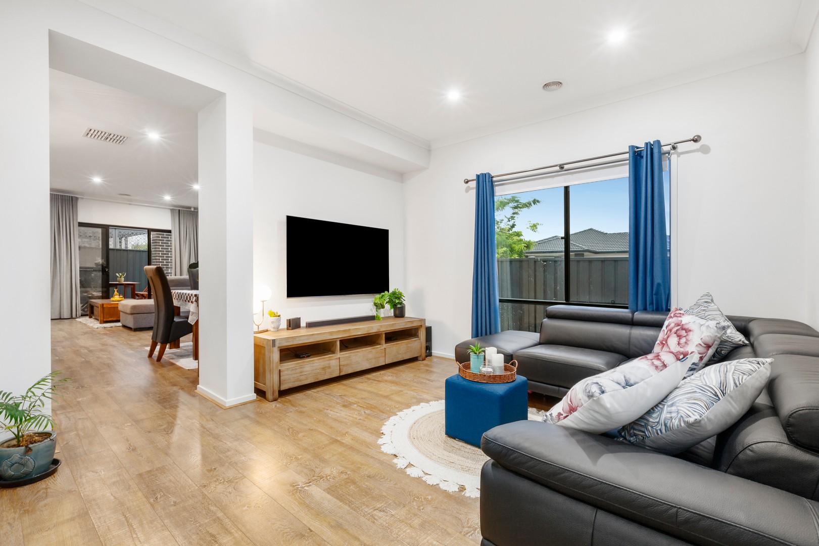 2 Joybelle Way, South Morang, VIC 3752, South Morang - Thumbnail 5