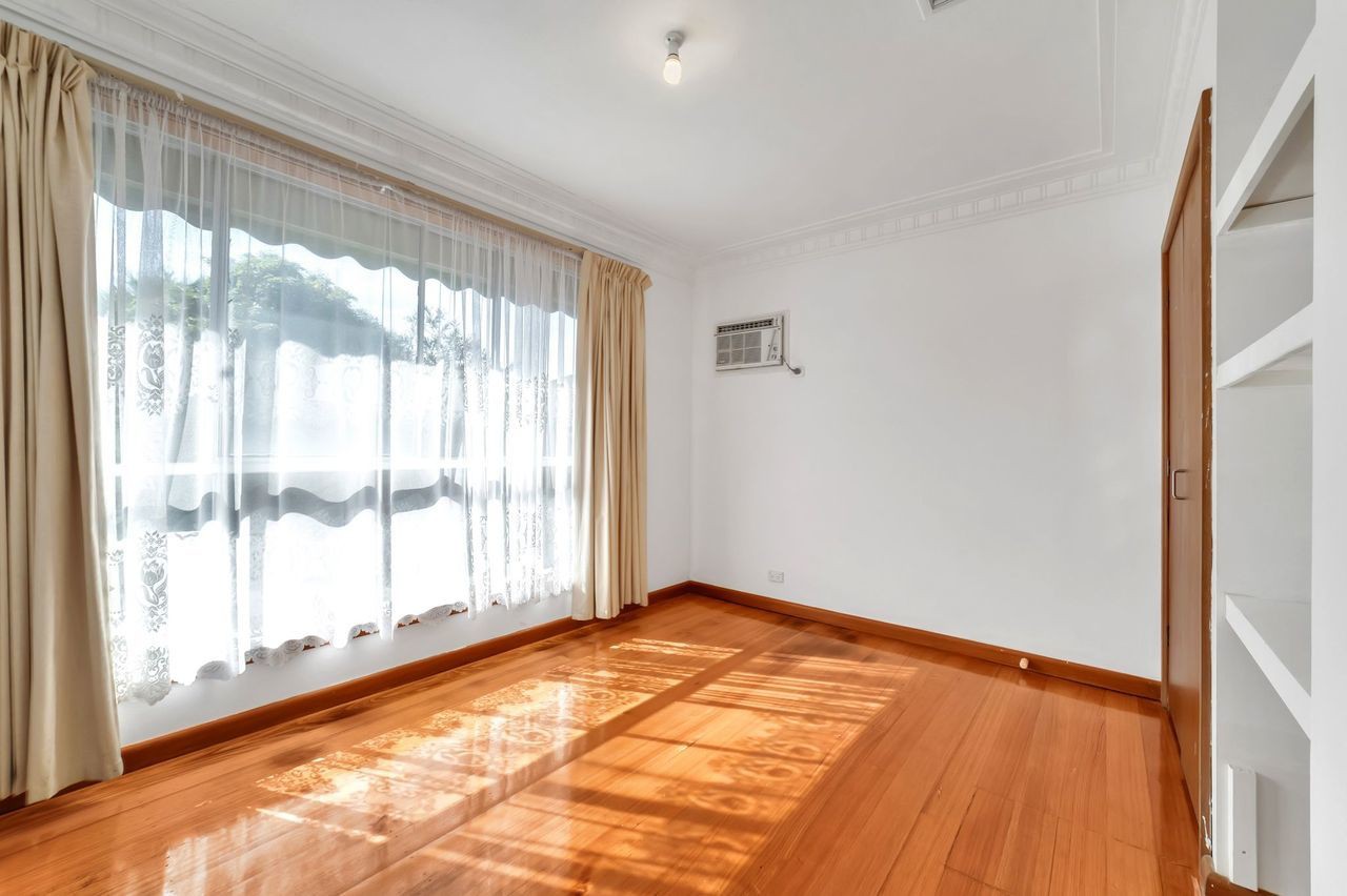 2 Kaldor Court, Glen Waverley, VIC 3150, Glen Waverley - Thumbnail 4