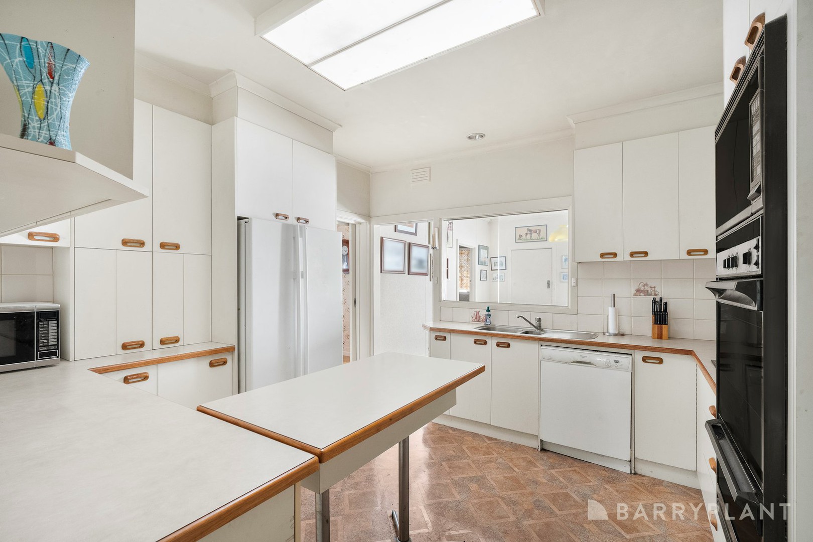 2 Keith Grove, Ringwood, VIC 3134 - Thumbnail 2 - 08/10/2026