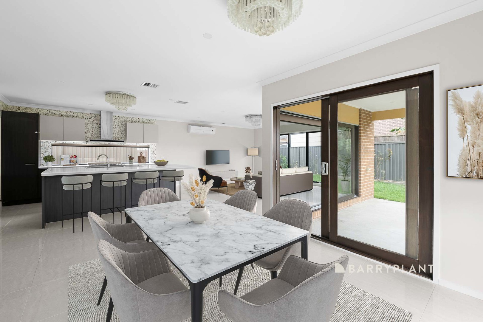 2 Kilburn Place, Pakenham, VIC 3810, Pakenham - Thumbnail 3