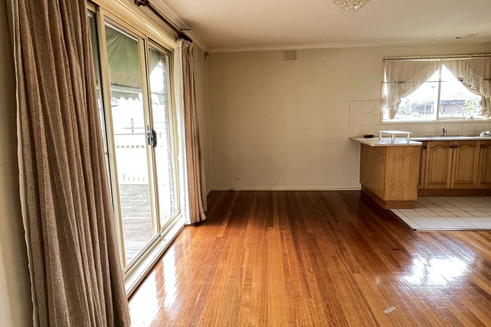 2 Kimberley Street, Lalor, VIC 3075, Lalor - Thumbnail 6