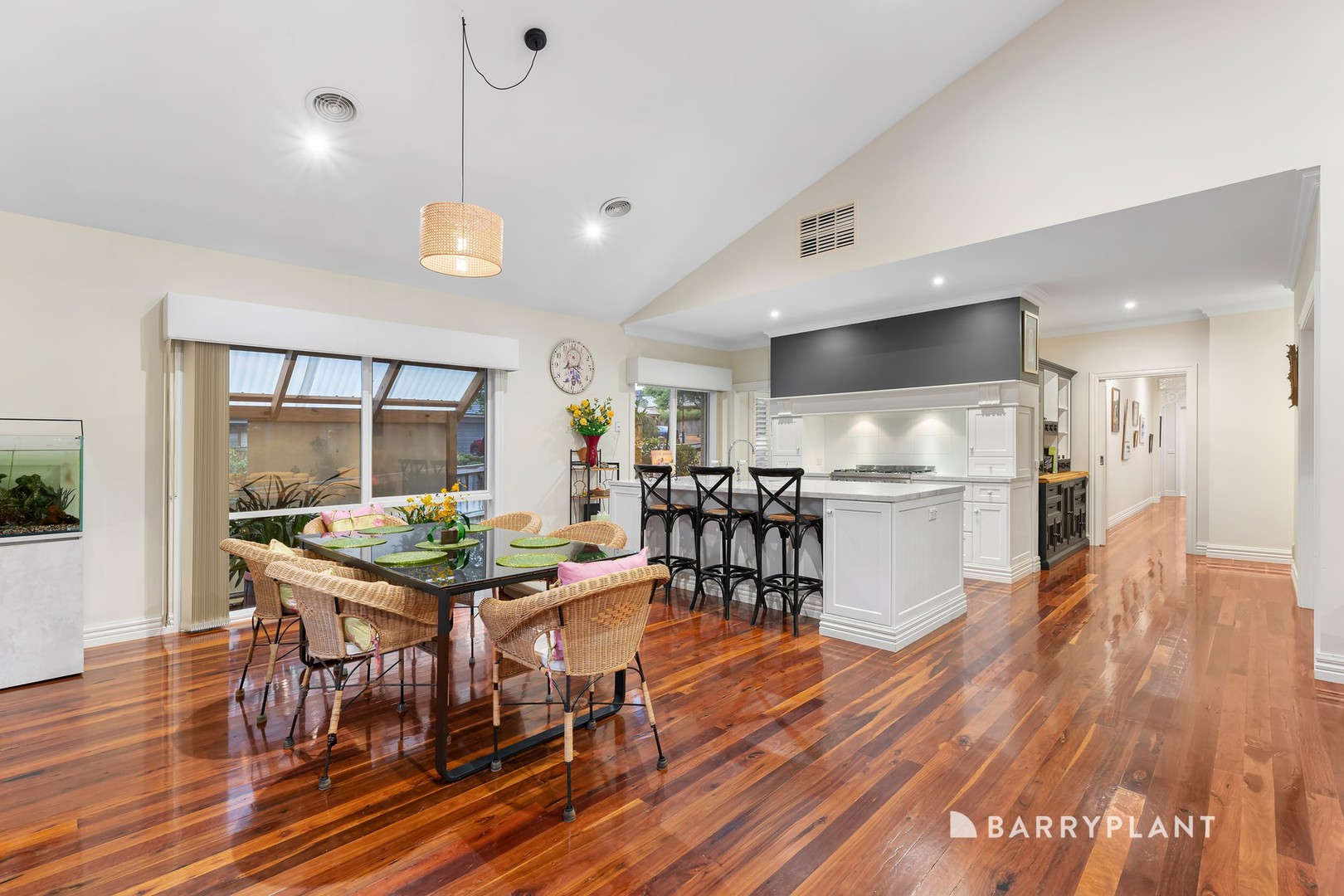 2 Lake Front Mews, Doreen, VIC 3754, Doreen - Thumbnail 4