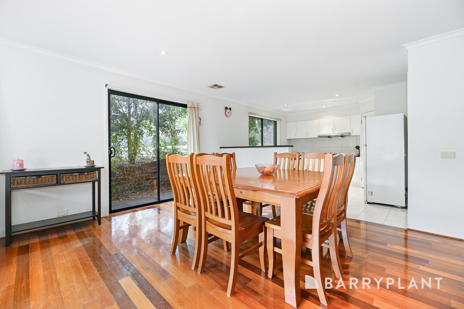 2 Landra Court, Berwick, VIC 3806, Berwick - Thumbnail 5