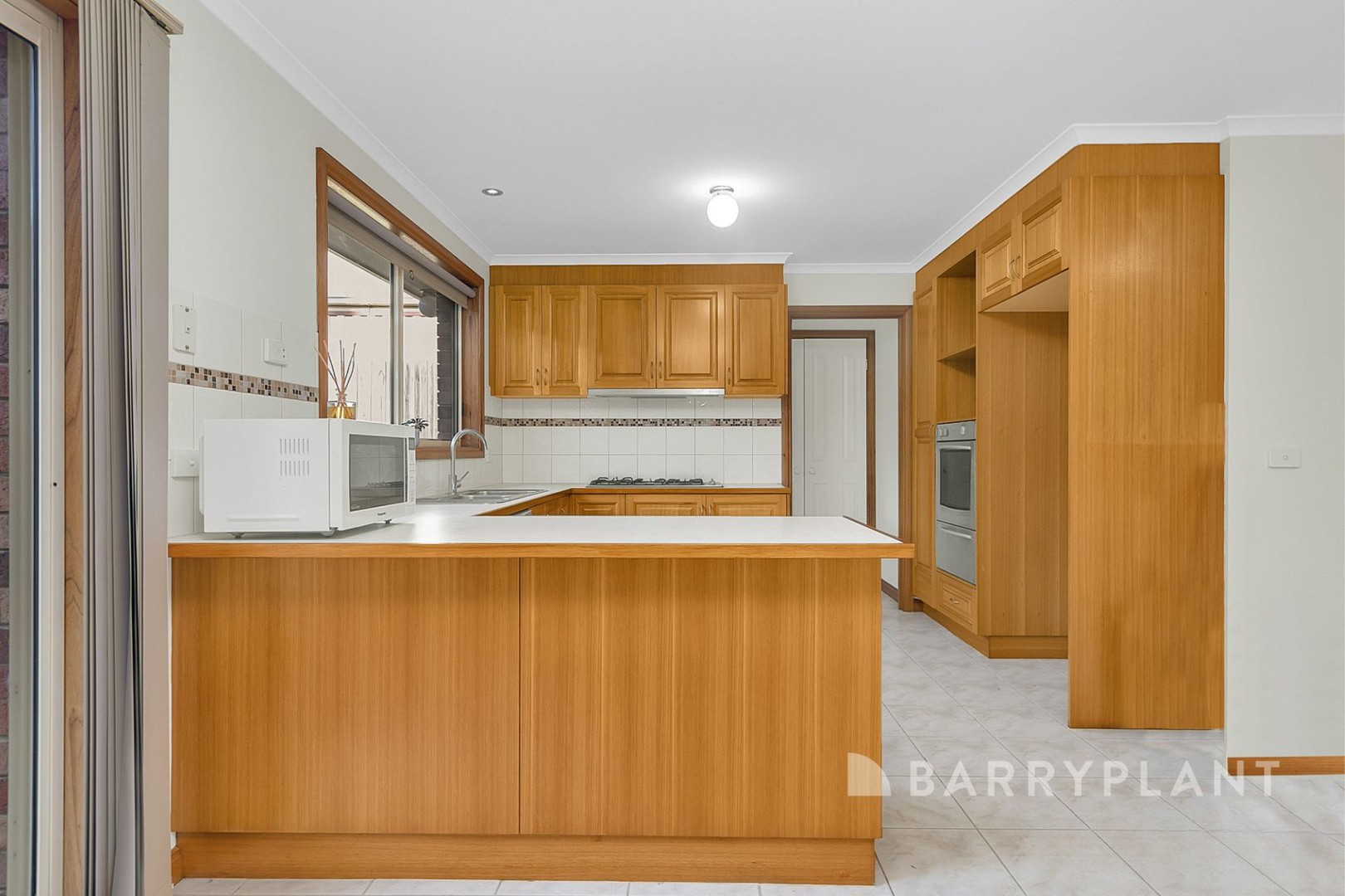 2 Lapwing Road, South Morang, VIC 3752, South Morang - Thumbnail 3